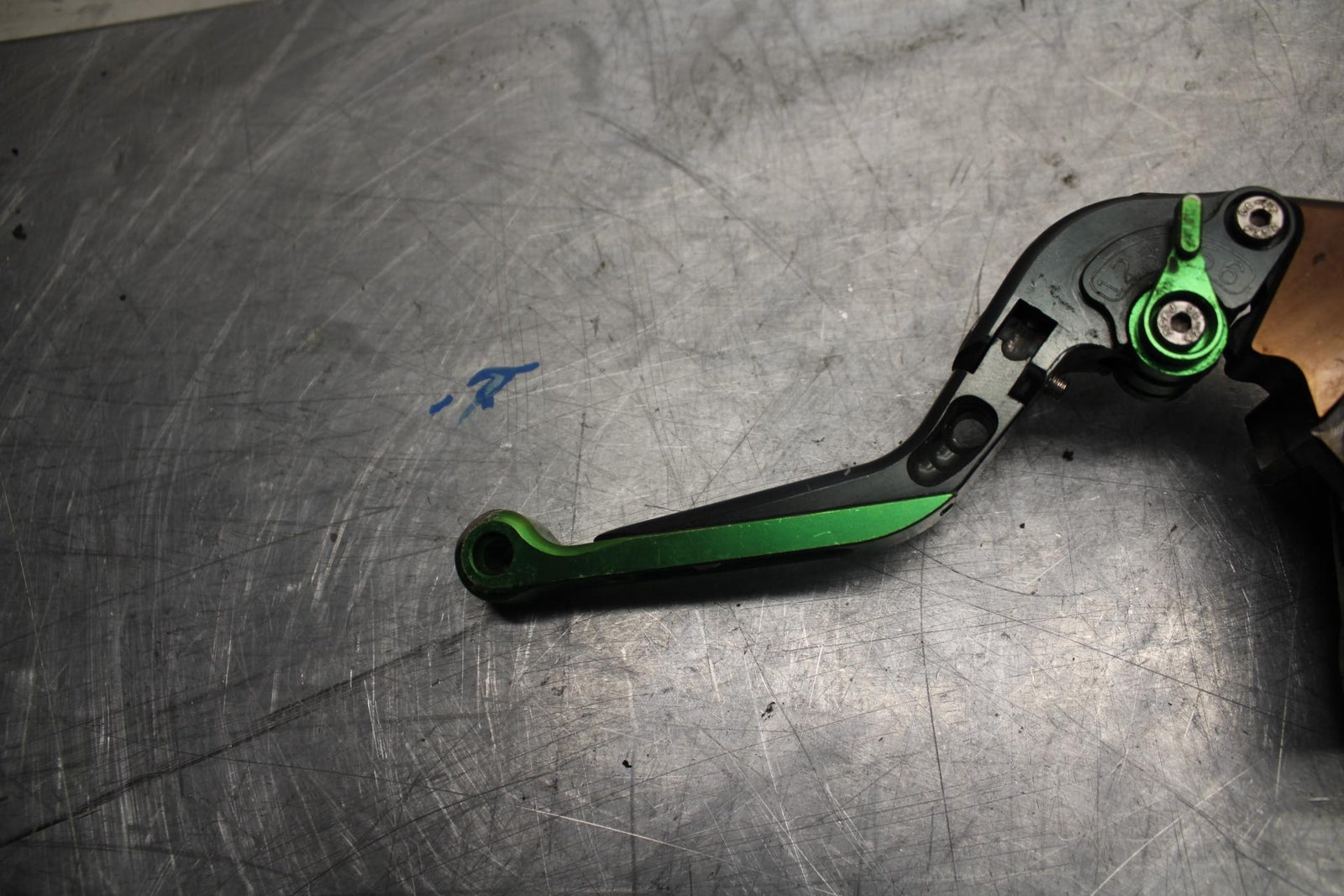 2005 Kawasaki Ninja ZX6R ZX636C AFTERMARKET CLUTCH PERCH MOUNT WITH LEVER  BB03