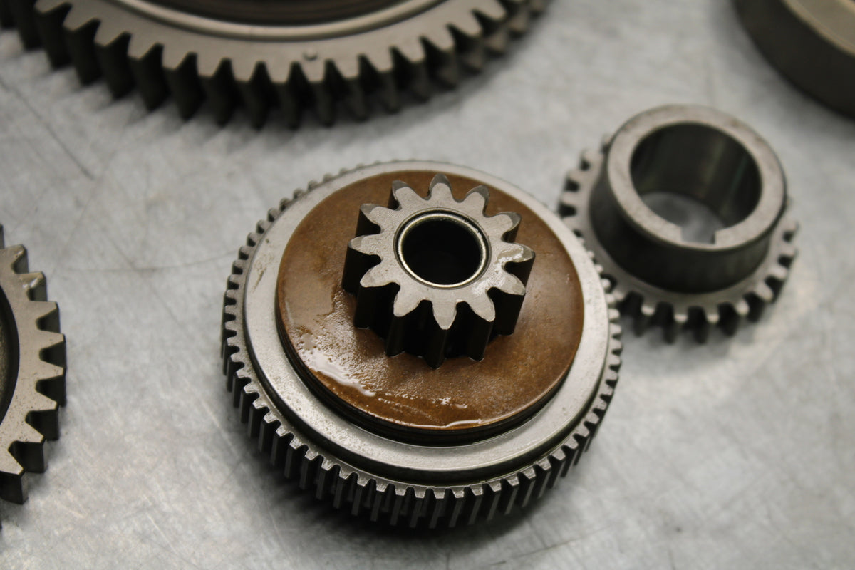 22-24 INDIAN CHIEF BOBBER DARK HORSE ENGINE MOTOR GEAR  BB717