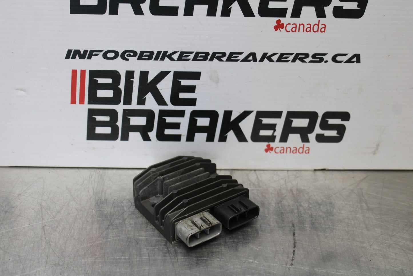 12-14 BMW S1000RR RECTIFIER VOLTAGE REGULATOR BB204