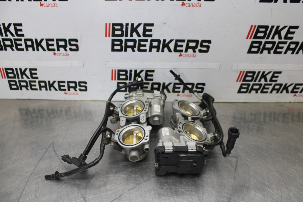 15 APRILIA RSV4 FACTORY APRC ABS MAIN FUEL INJECTORS / THROTTLE BODIES BB901