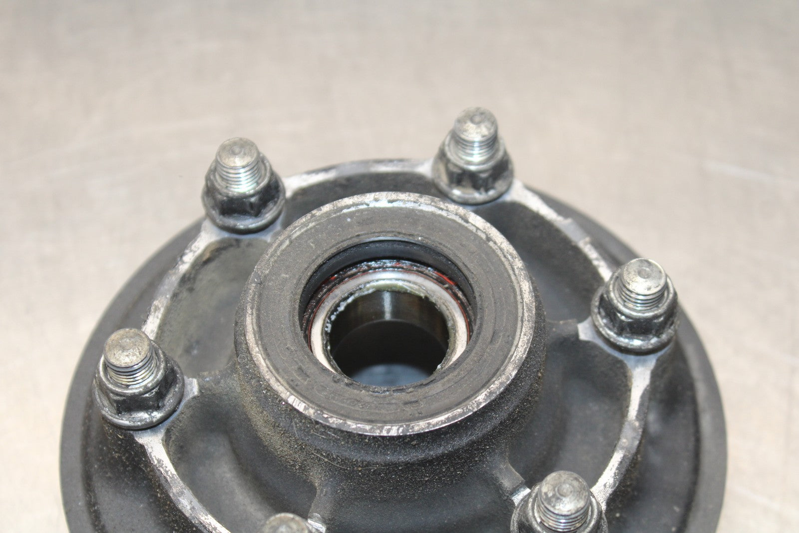 08 KAWASAKI NINJA ZX10R REAR HUB & SHOCK DAMPERS CUSH ABSORBERS BB201