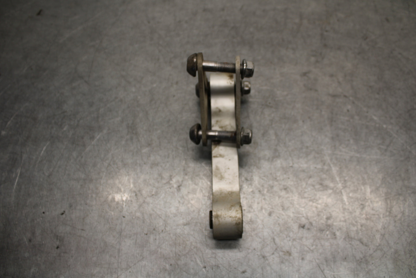 09-11 TRIUMPH DAYTONA 675 REAR DOGBONE SHOCK LINKAGE LINK BB652