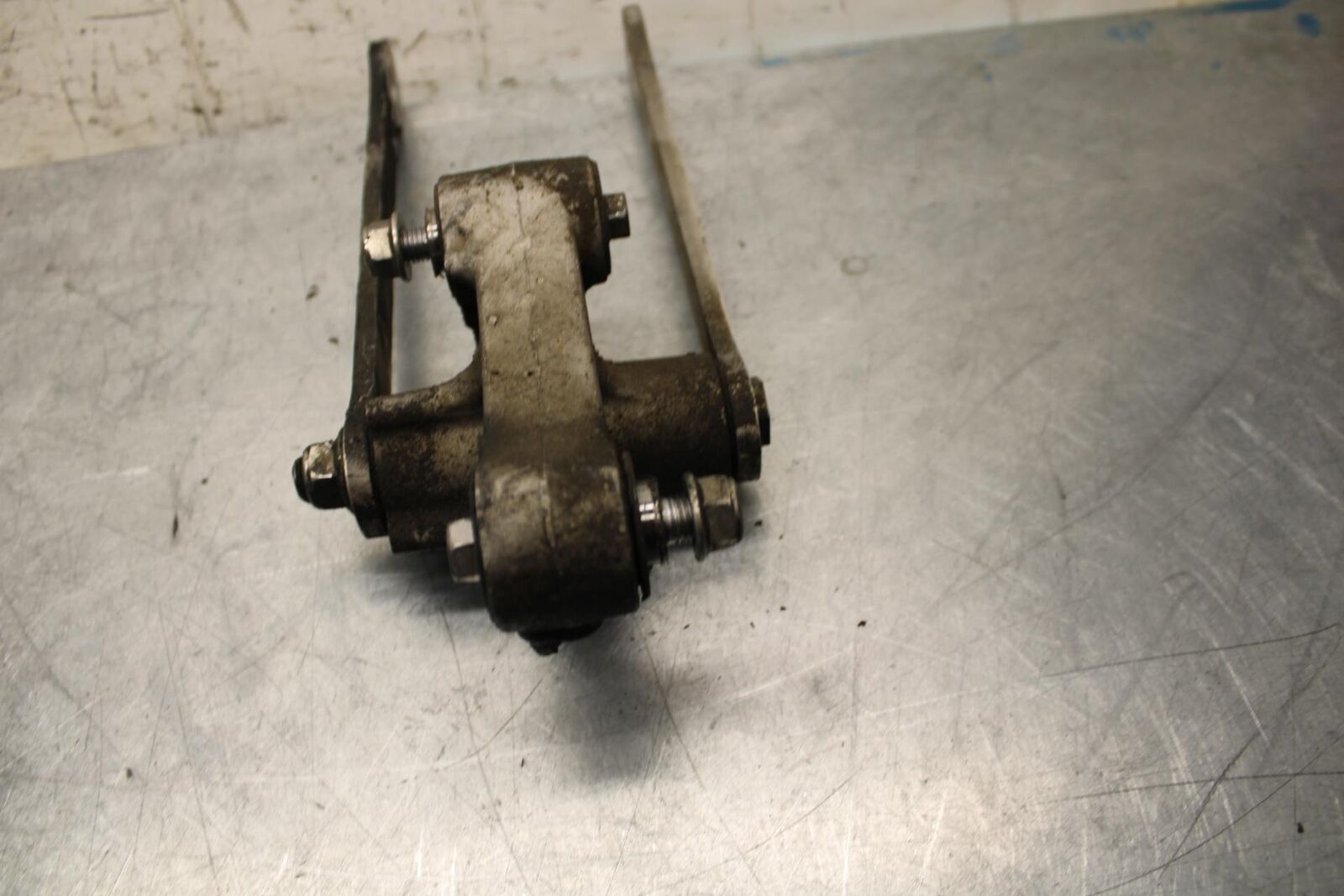 2003 Kawasaki Ninja ZX6RR ZX600K REAR DOGBONE SHOCK LINKAGE LINK BB66