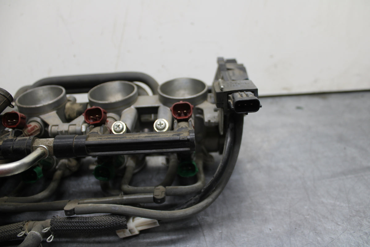 08-10 SUZUKI GSXR 600 MAIN FUEL INJECTORS / THROTTLE BODIES BB753