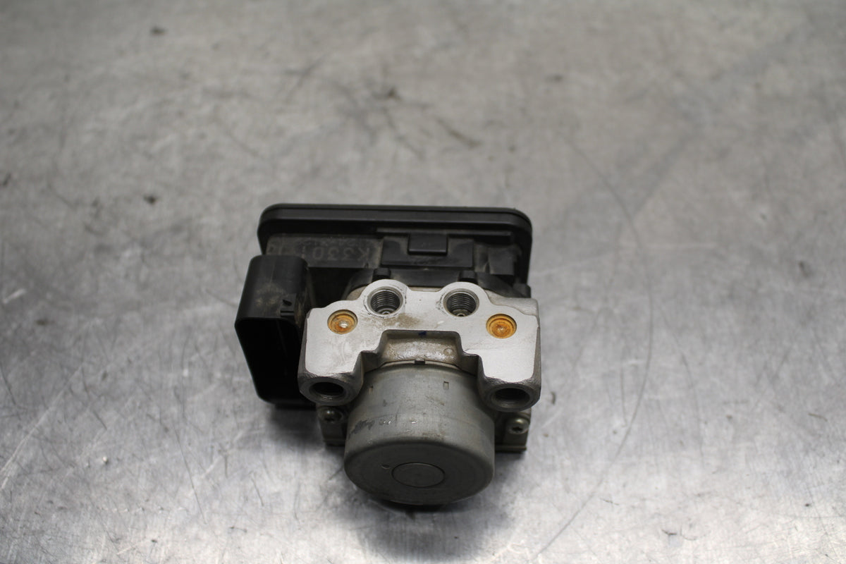 15-16 HONDA CB300F ABS PUMP UNIT MODULE BB740