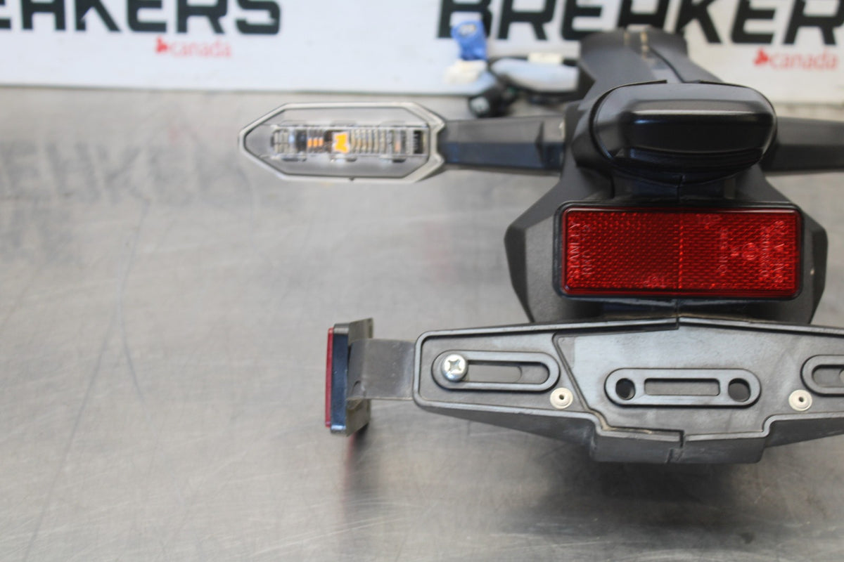 22 KAWASAKI NINJA ZX6R ZX636 ABS 40TH ANNIVERSARY REAR BACK FENDER LIGHTS BB911