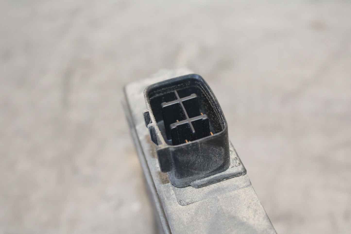 05-06 YAMAHA ROYAL STAR RECTIFIER VOLTAGE REGULATOR BB697