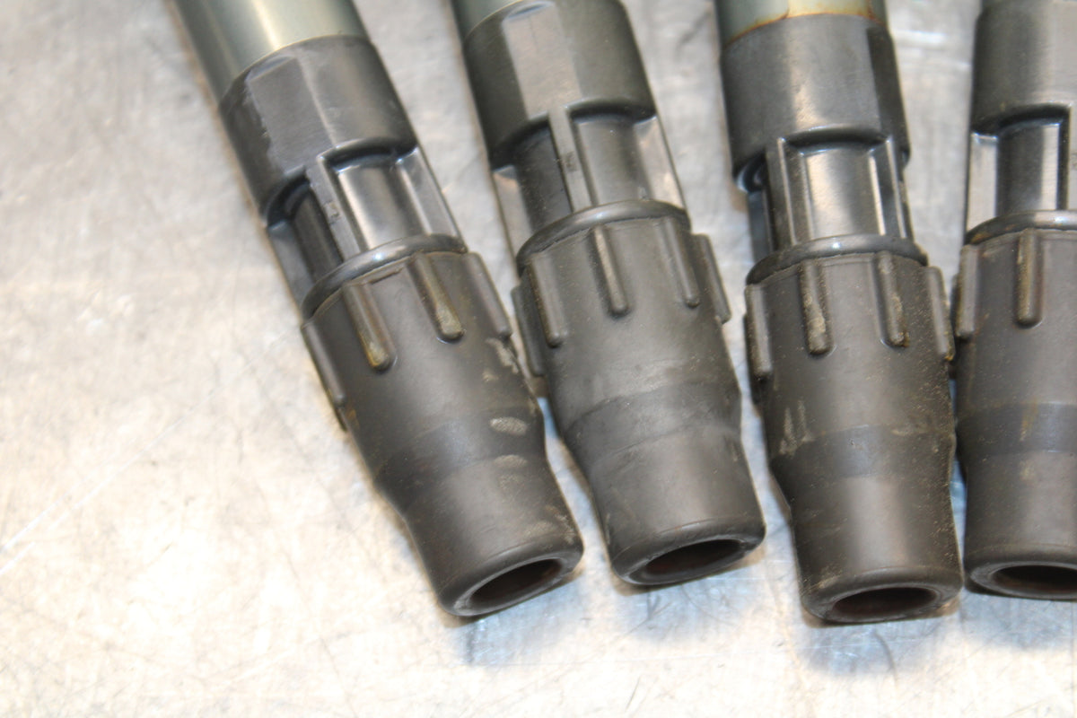 08-10 SUZUKI GSXR 600 IGNITION COILS COIL SPARK PLUG CAPS  BB721