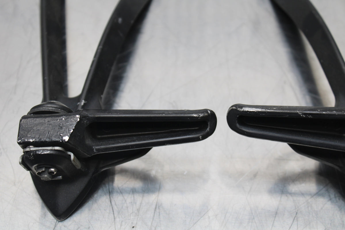 13-17 KAWASAKI NINJA ZX6R ZX636 ABS REAR BACK PASSENGER PEG SET PAIR BB143
