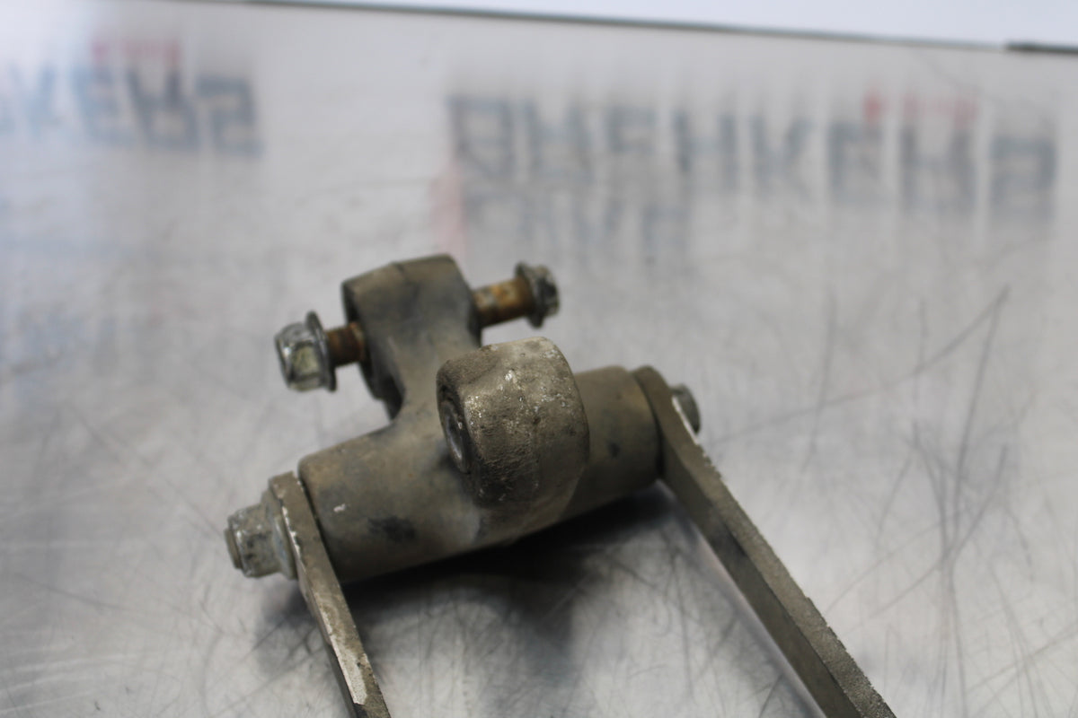 01-03 SUZUKI GSXR600 REAR DOGBONE SHOCK LINKAGE LINK BB145