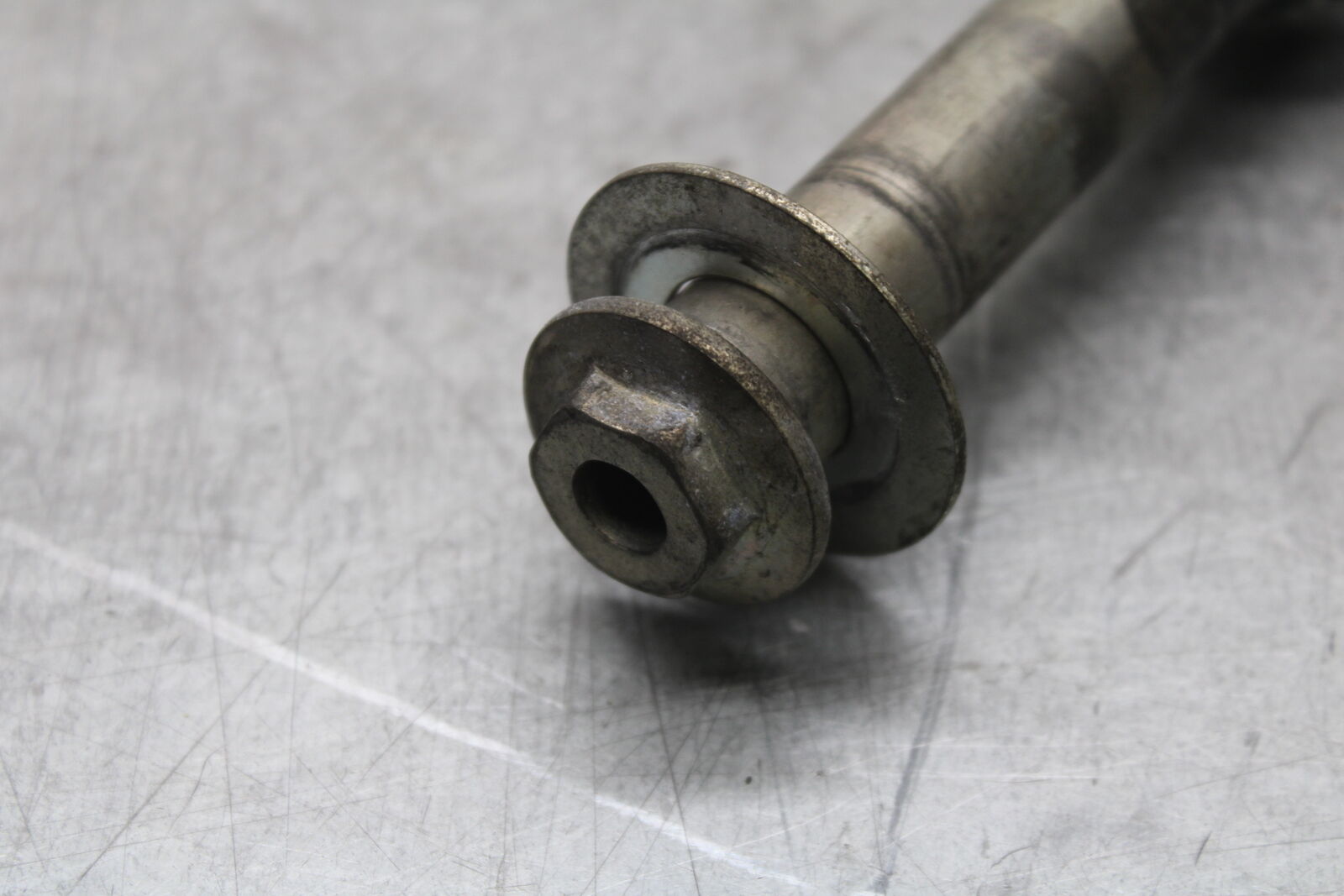 17-24 SUZUKI SV650 REAR AXLE BACK WHEEL RIM PIVOT BOLT AXEL BB706