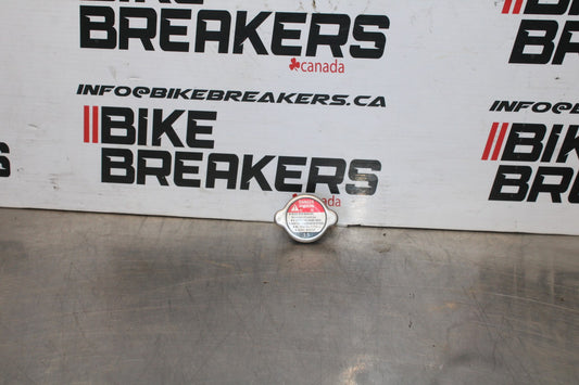 18 HONDA CB500F RADIATOR CAP  BB861