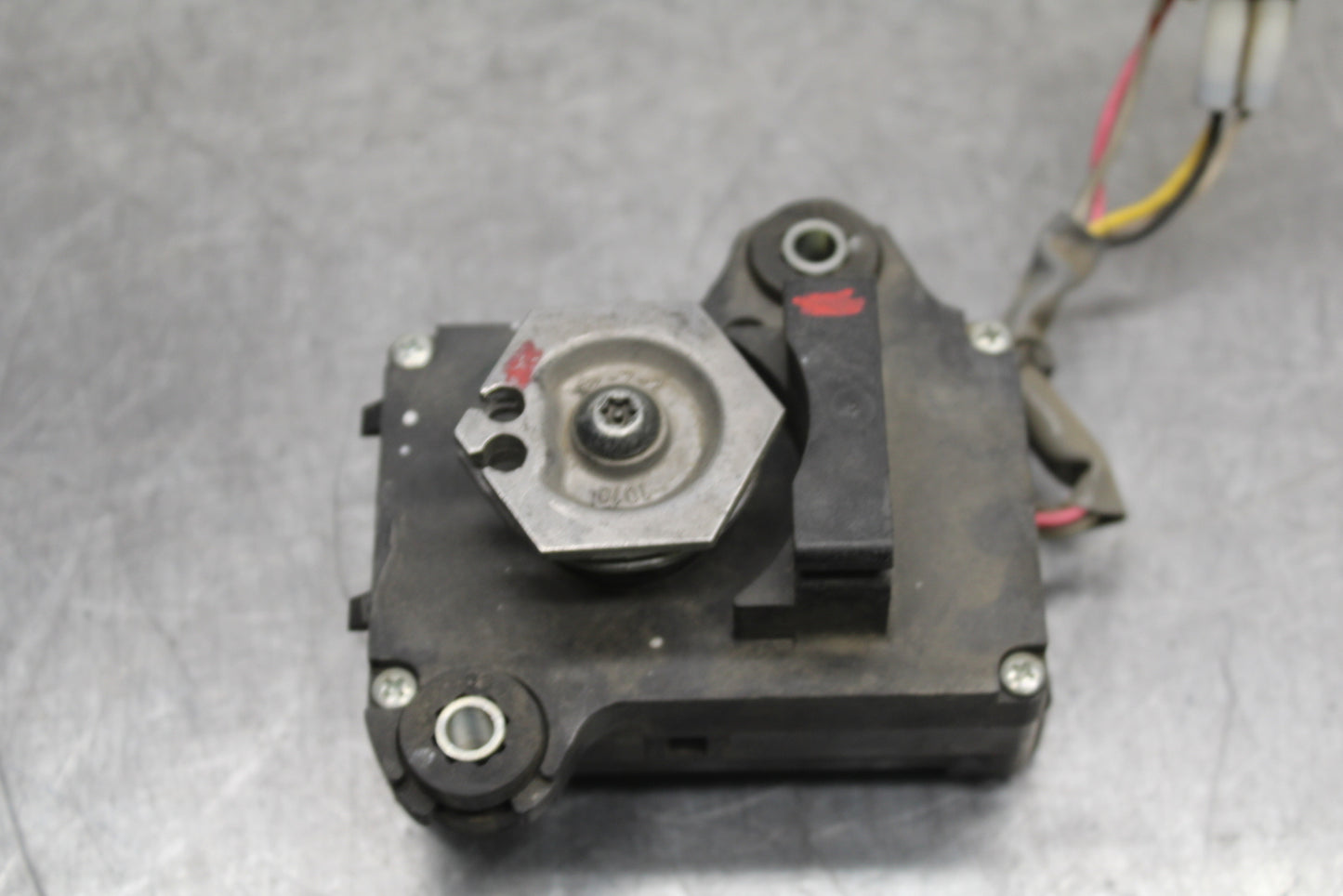 12-13 KAWASAKI Z1000 EXHAUST VALVE SERVO MOTOR BB743