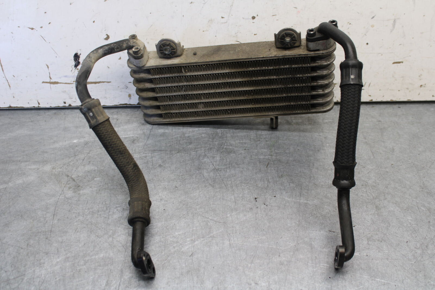 05-06 SUZUKI GSXR1000 ENGINE MOTOR OIL COOLER BB663