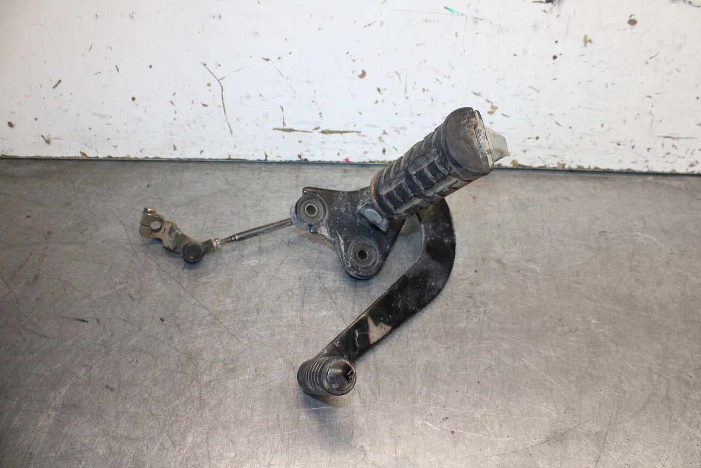 16-17 KAWASAKI VULCAN S 650 EN650 ABS LEFT FRONT FOOT REST PEG STEP BB731