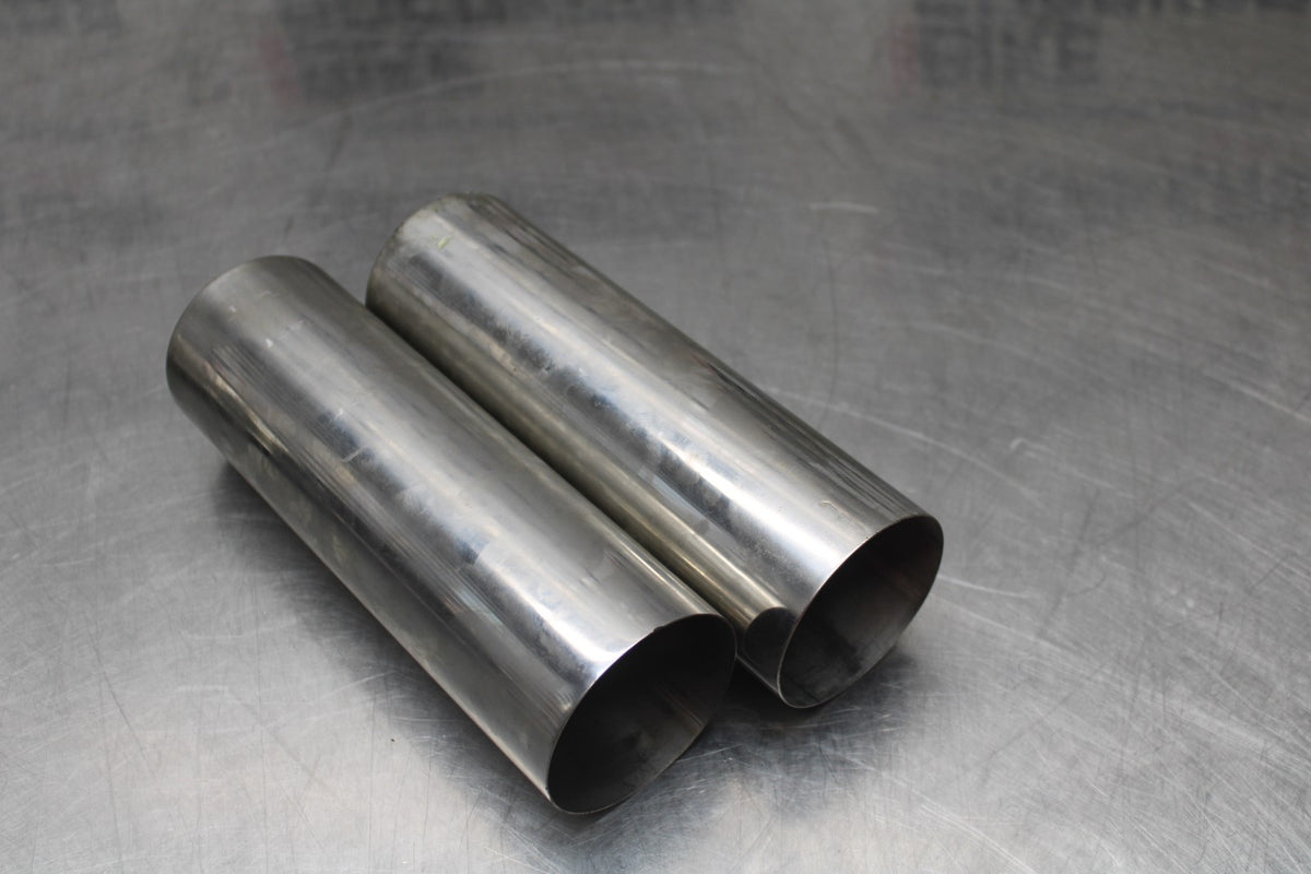 06 KAWASAKI VULCAN 900 FRONT FORK LOWER COVERS BOTTOM GUARDS SHIELD COWL  BB799