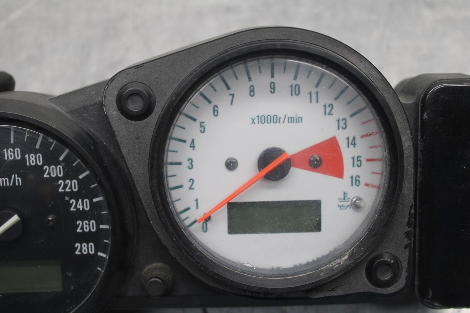 1999 Suzuki GSXR600 SPEEDO TACH GAUGES DISPLAY CLUSTER SPEEDOMETER  BB608