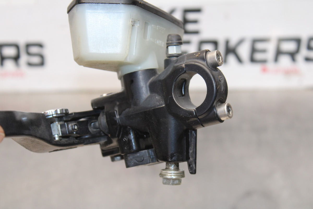 09 KAWASAKI CONCOURS 14 ZG1400B HYDRAULIC CLUTCH MASTER CYLINDER w/ LEVER BB875