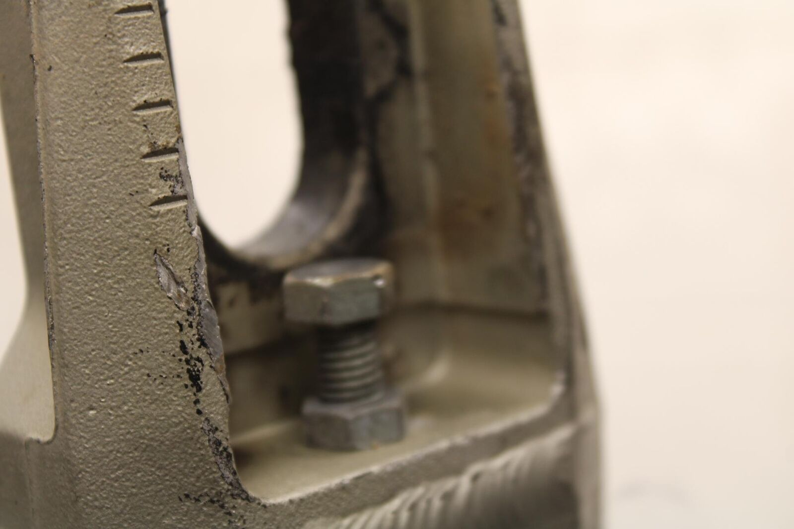 2000 Kawasaki Ninja ZX12R ZX1200A REAR SWINGARM BACK SUSPENSION BB565