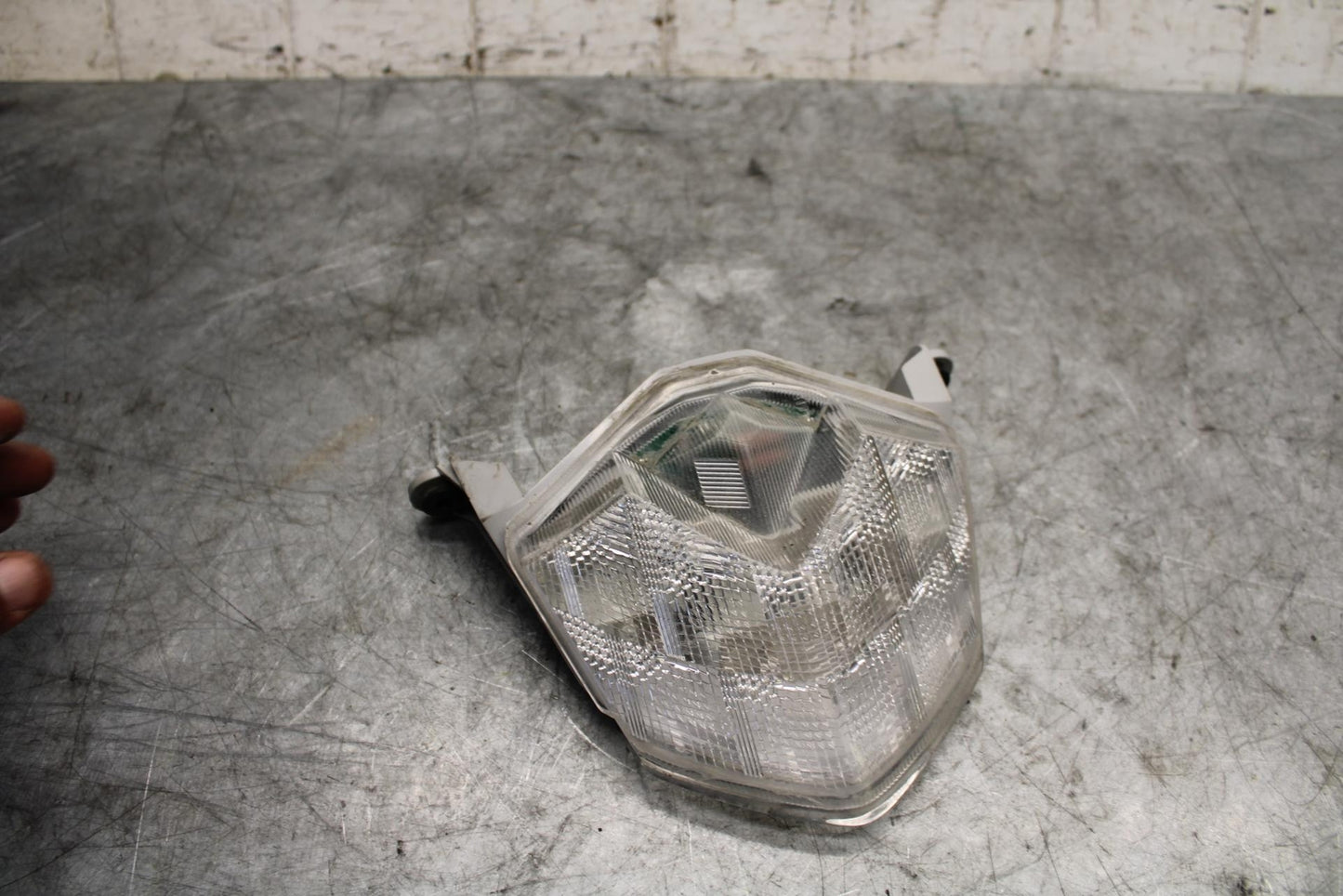 09-12 KAWASAKI NINJA ZX6R ZX600R REAR TAIL TAILLIGHT BACK BRAKE LIGHT BB544