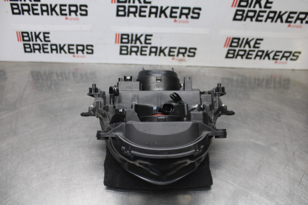 15-26 SUZUKI GSXR600 OEM FRONT HEADLIGHT HEAD LIGHT LAMP BB888