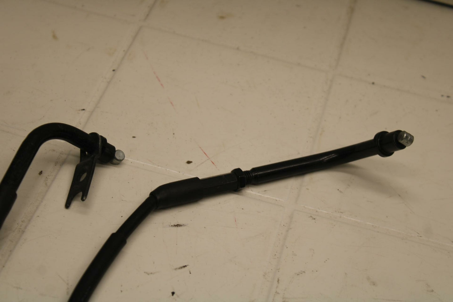 04-05 SUZUKI GSXR750 THROTTLE CABLES LINES BB11