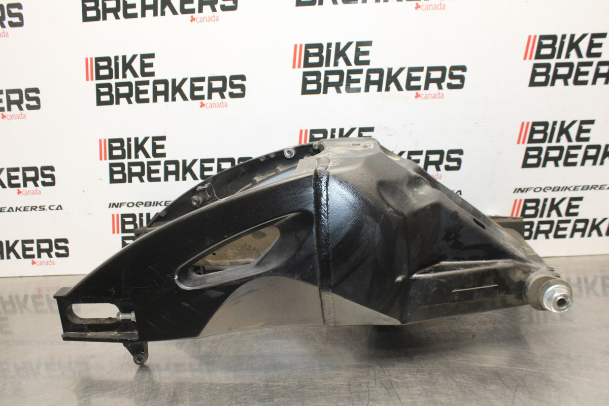 06-07 SUZUKI GSXR 600 REAR SWINGARM BACK SUSPENSION SWING ARM BB822