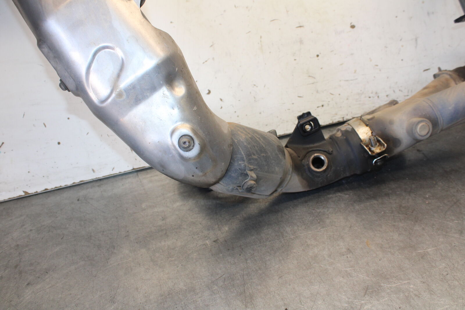 07-08 YAMAHA YZF R1 EXHAUST HEADER PIPES MANIFOLD BB675