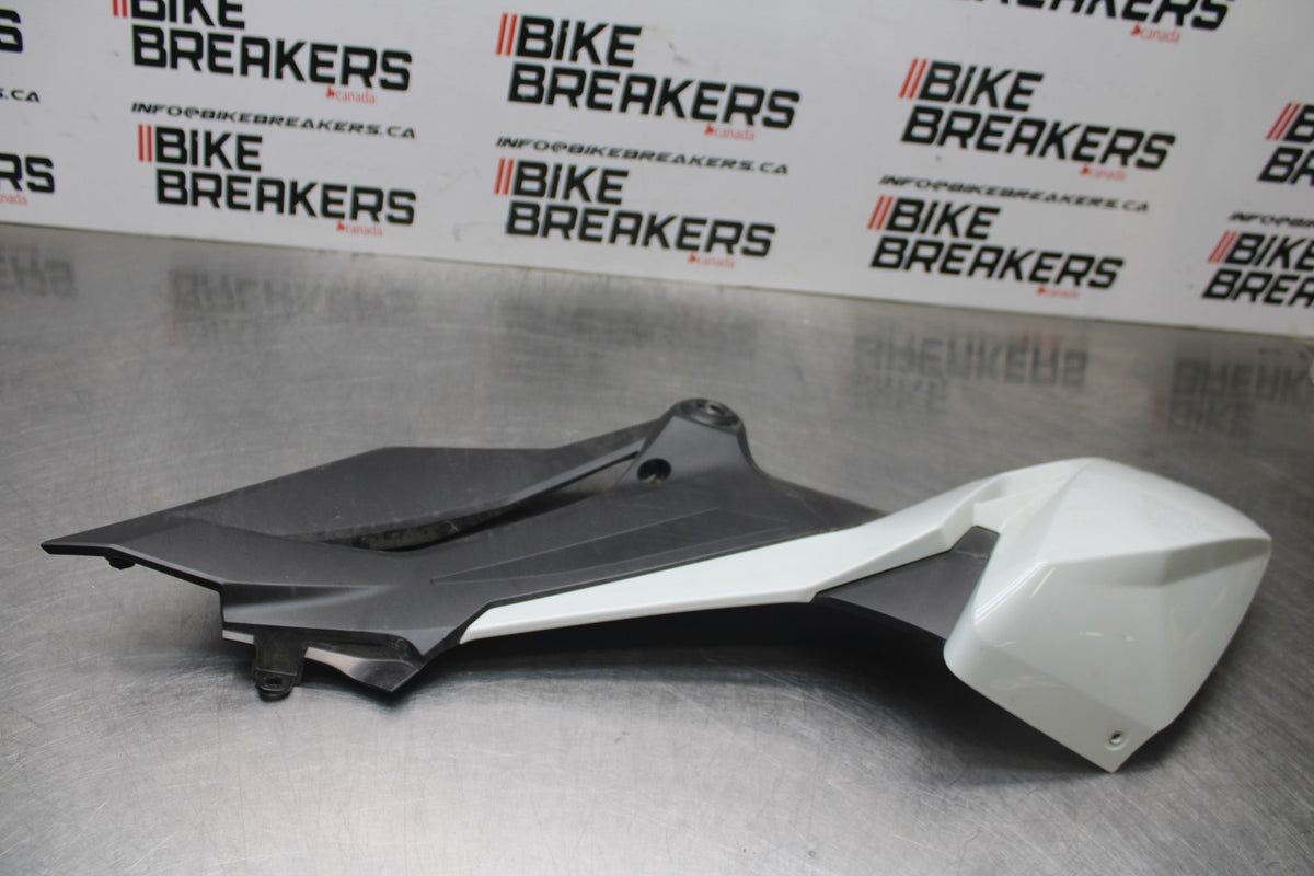 18-26 KAWASAKI Z400 LEFT LOWER MID UPPER SIDE FAIRING COWL BB852