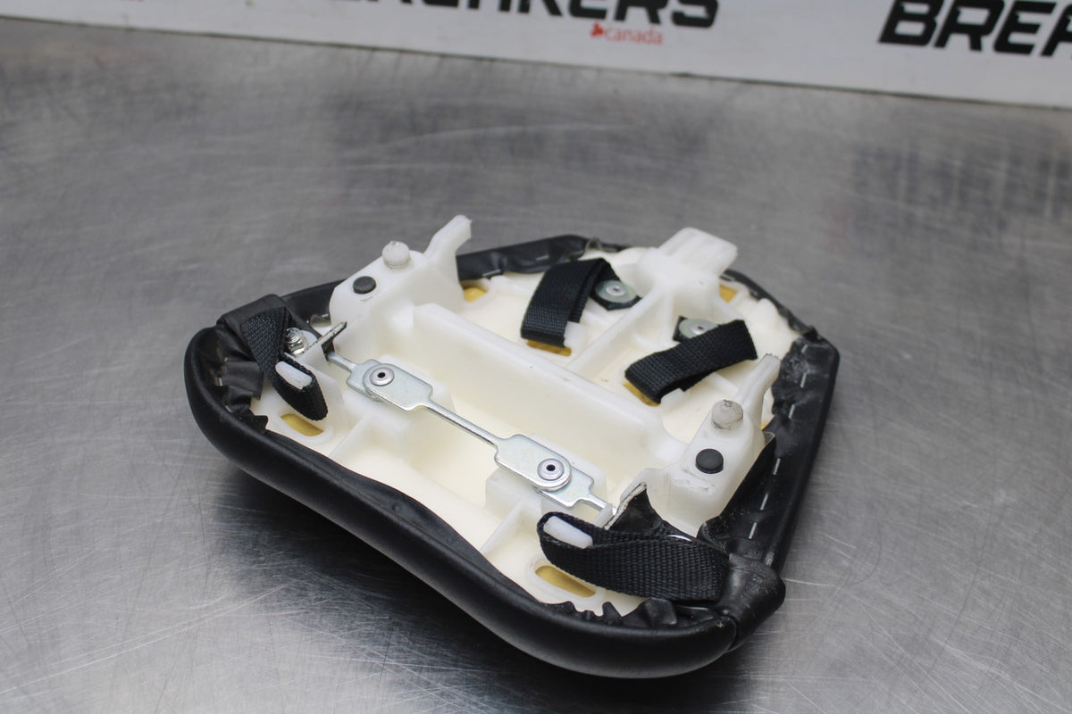 08-16 YAMAHA YZF R6 REAR BACK PASSENGER TANDEM SEAT PAD SADDLE PILLION BB856