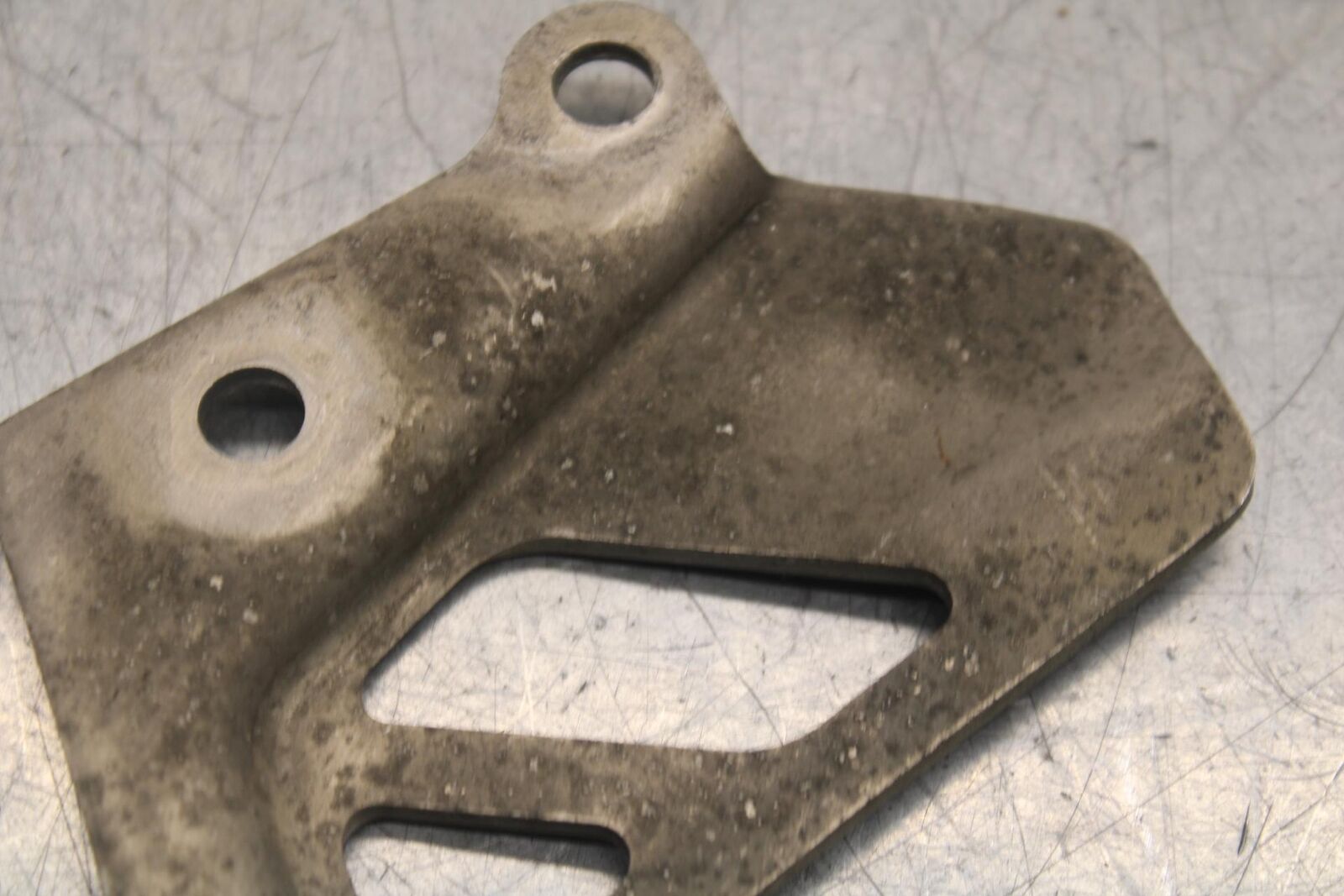1988 Yamaha FZ600 LEFT RIGHT REARSET REAR SET HEEL GUARD COVER  BB601