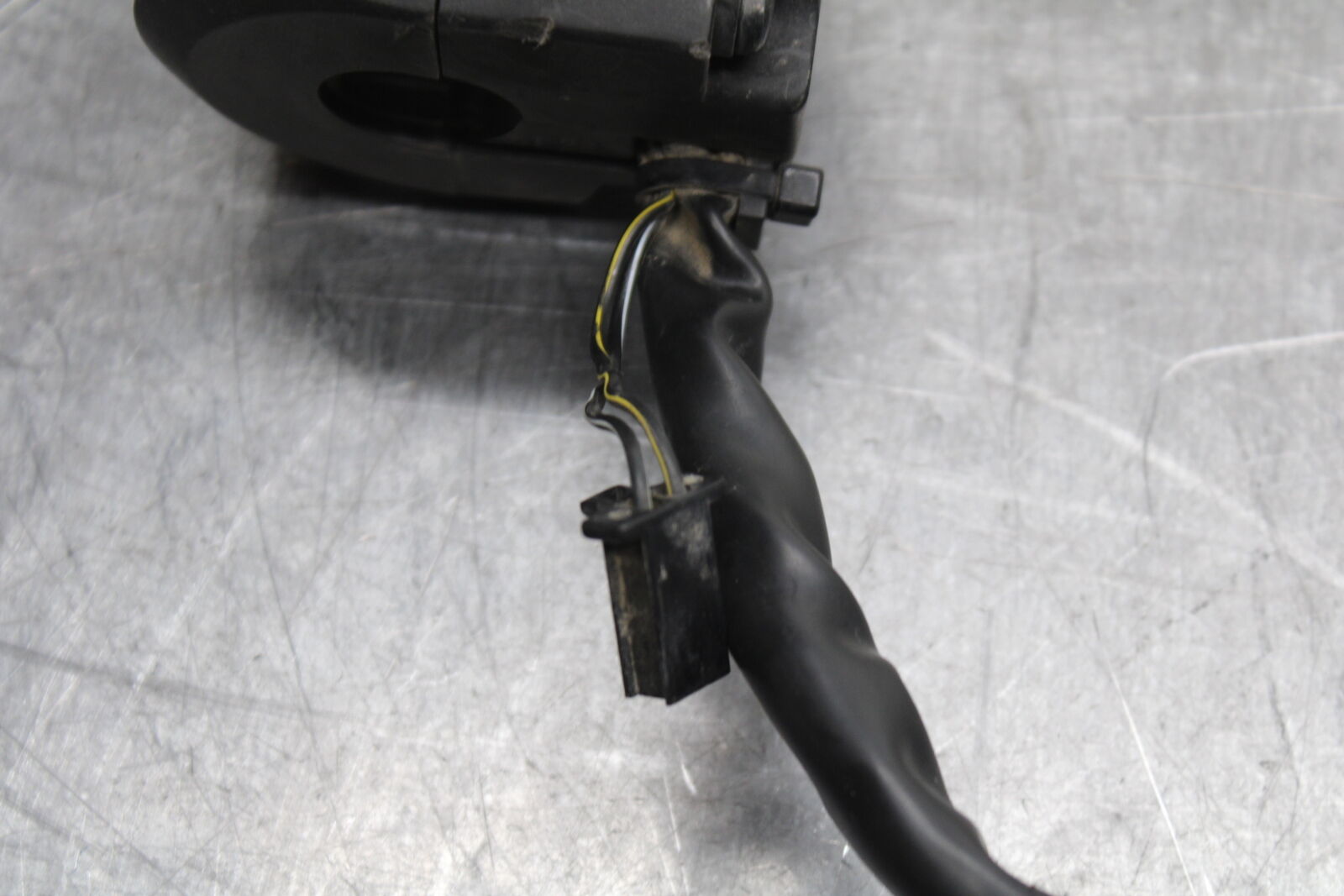 08-10 SUZUKI GSXR 600 LEFT CLIP ON HANDLE HORN SIGNALS SWITCH SWITCHES  BB721