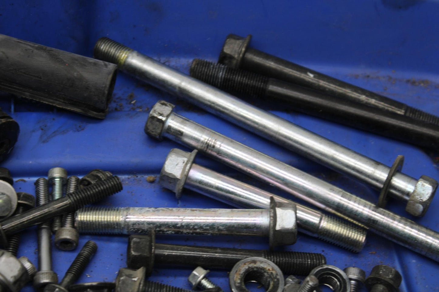 06-14 YAMAHA ROADLINER S XV1900S MISCELLANEOUS MOUNTING BOLTS HARDWARE BB619 