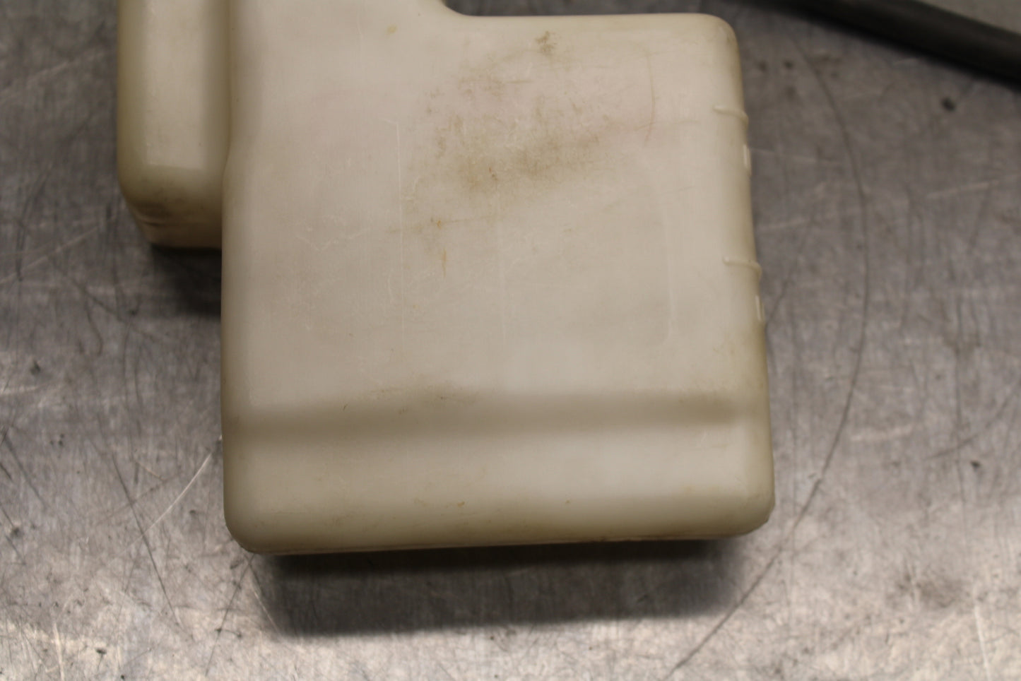 82-83 HONDA V45 MAGNA COOLANT WATER TANK RESERVOIR BOTTLE BB107