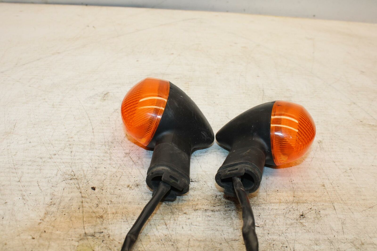 16-21 YAMAHA XSR900 REAR LEFT RIGHT TURN SIGNALS LIGHT INDICATORS BB362
