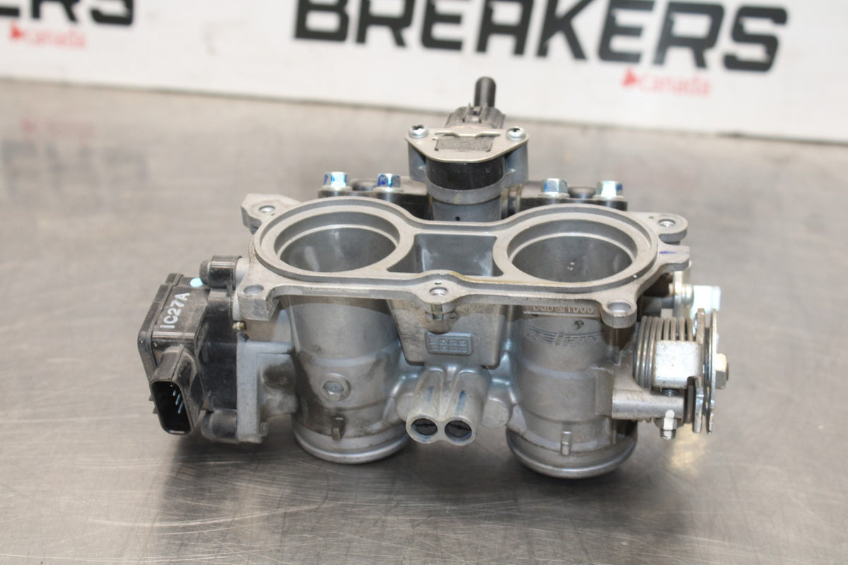 18 HONDA CB500F MAIN FUEL INJECTORS / THROTTLE BODIES BB861