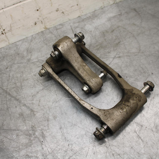 08-09 SUZUKI GSXR600 REAR DOGBONE SHOCK LINKAGE LINK 62601-01850 BB468
