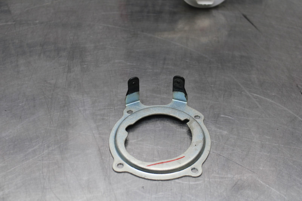 16 YAMAHA XSR900 FUEL PUMP GAS PETROL SENDER UNIT BB786