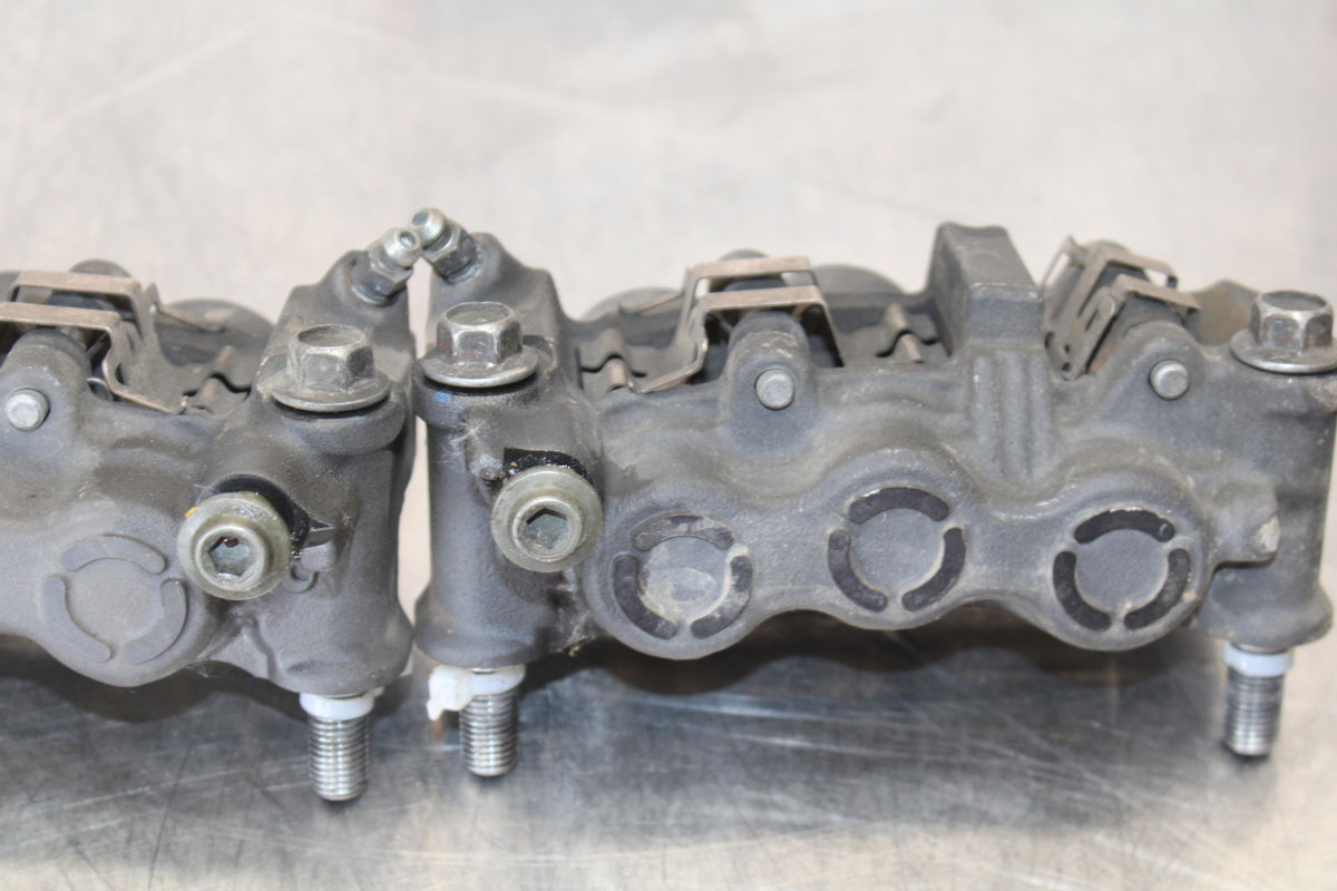 07-08 YAMAHA YZF R1 RIGHT LEFT FRONT BRAKE CALIPER SET PAIR CALIPERS BB160