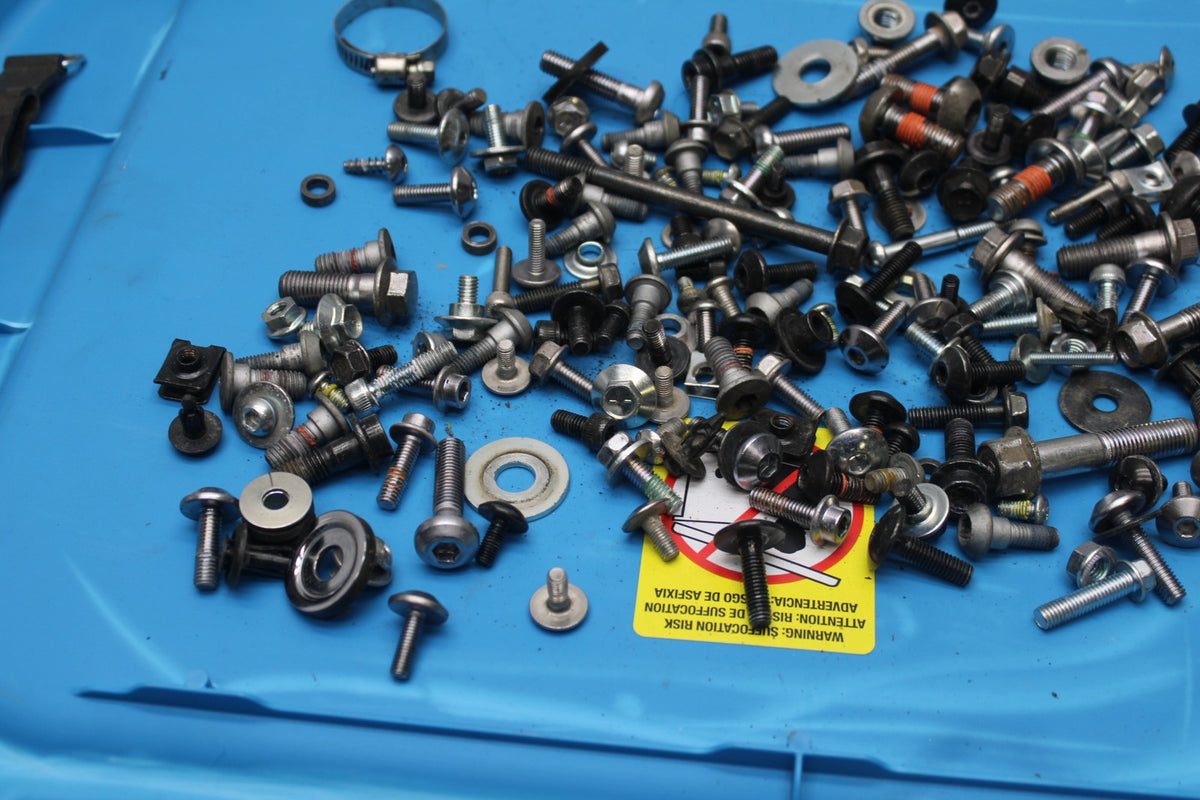 23-24 YAMAHA MT-07 MOUNTING BOLTS HARDWARE SCREWS BB927