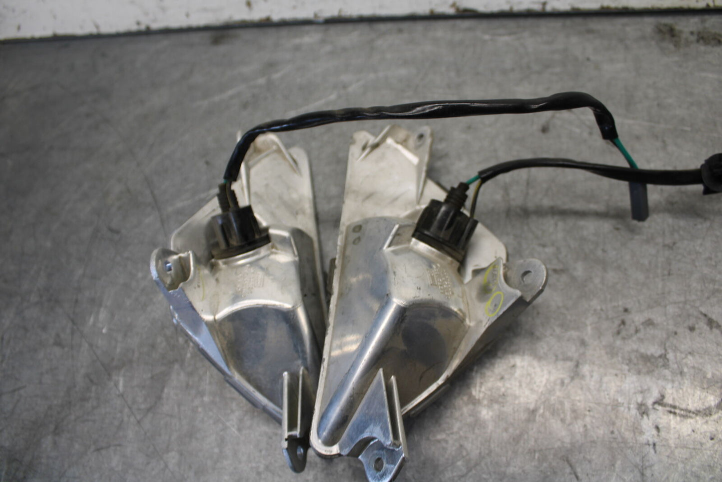 13-18 KAWASAKI NINJA ZX6R FRONT LEFT RIGHT TURN SIGNALS LIGHT INDICATORS BB682