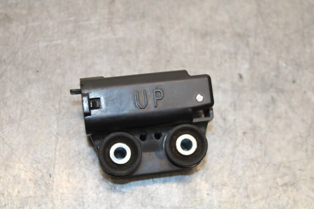 19-21 TRIUMPH SPEED TWIN 1200 TIP OVER ANGLE CRASH SENSOR SWITCH  T2502455 BB653