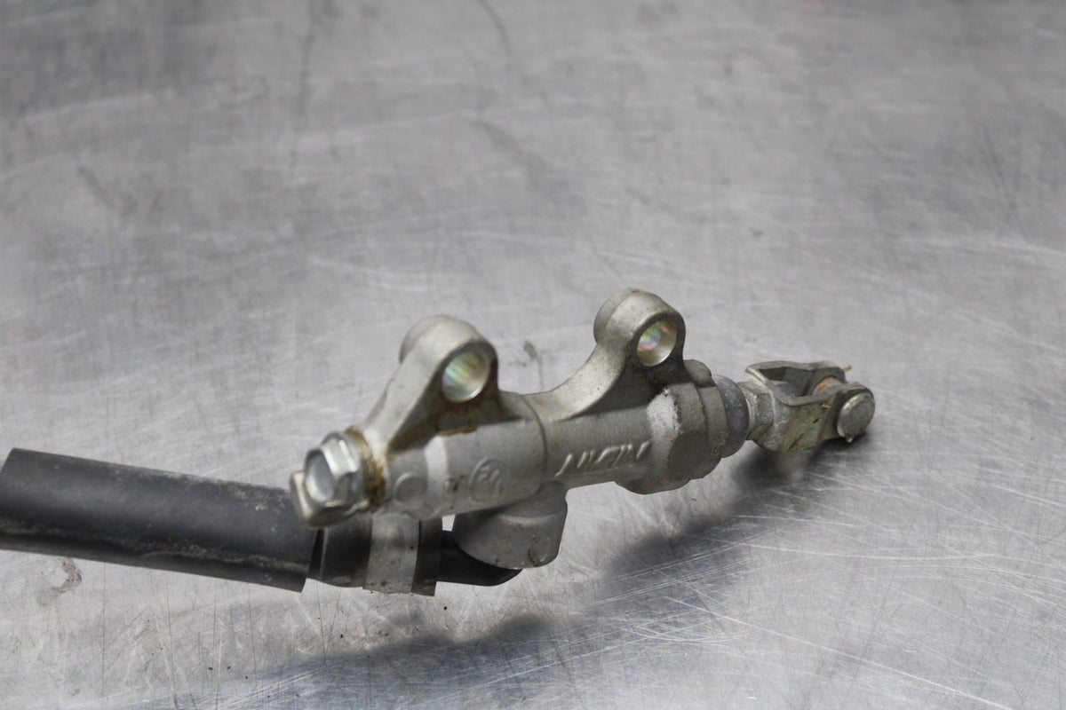 98 KAWASAKI NINJA ZX6 REAR BACK BRAKE MASTER CYLINDER W RESERVOIR BB870