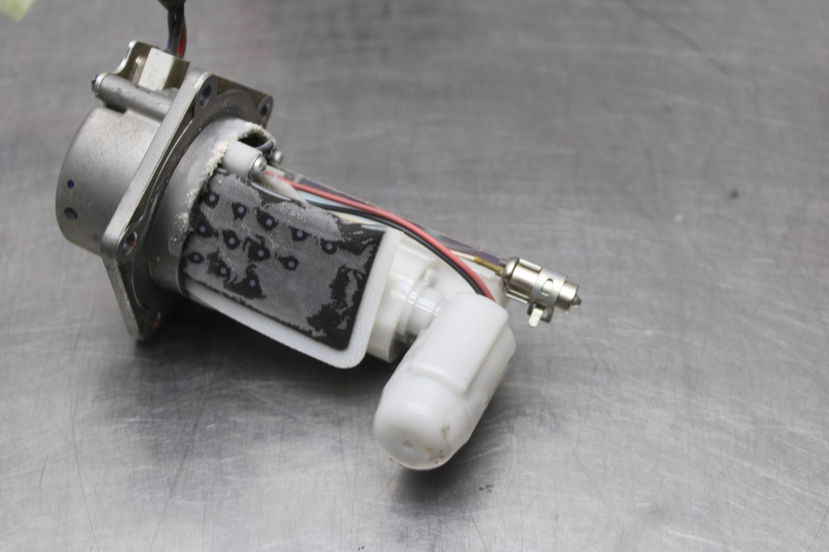 07 KAWASAKI NINJA 650 EX650 FUEL PUMP GAS PETROL SENDER UNIT BB844