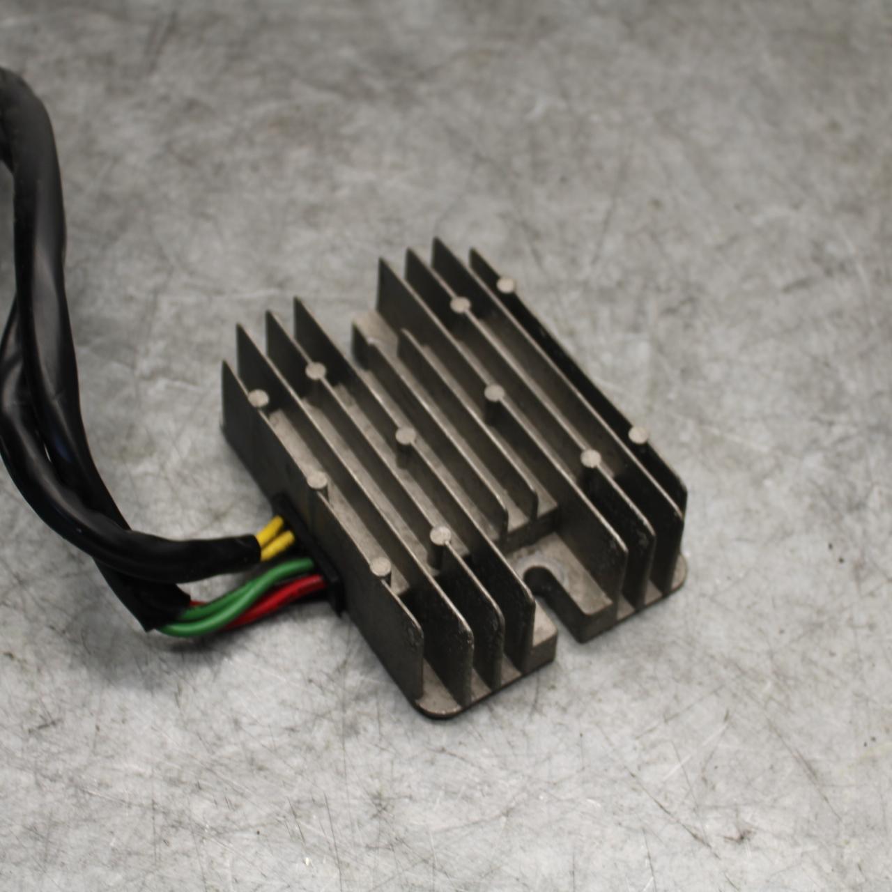 06-07 SUZUKI GSXR750 RECTIFIER VOLTAGE REGULATOR 32800-21H00  BB543