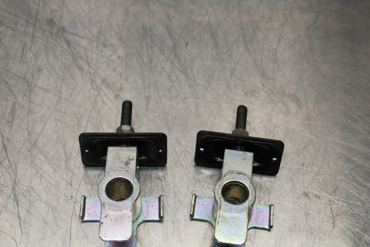 15-16 HONDA CB300F SWINGARM CHAIN TENSIONER ADJUSTMENT BRACKETS  BB150