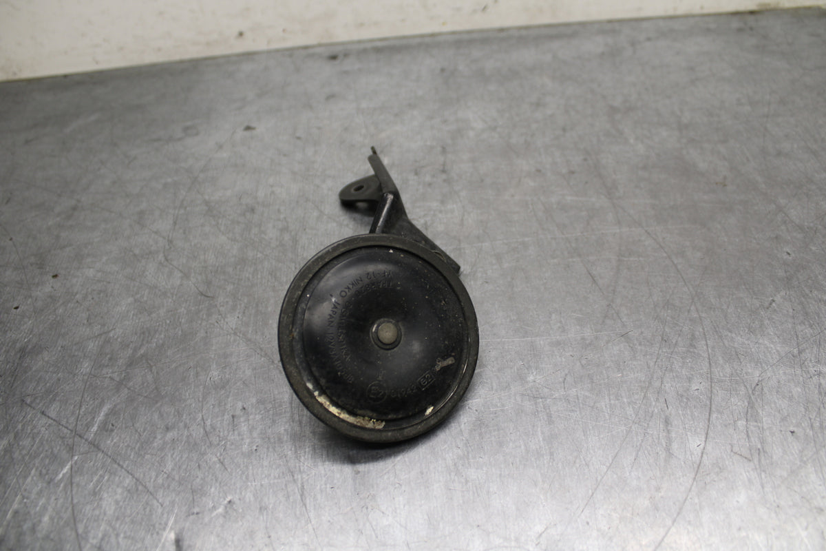 00-01 YAMAHA YZF R1 HORN SIGNAL BB755