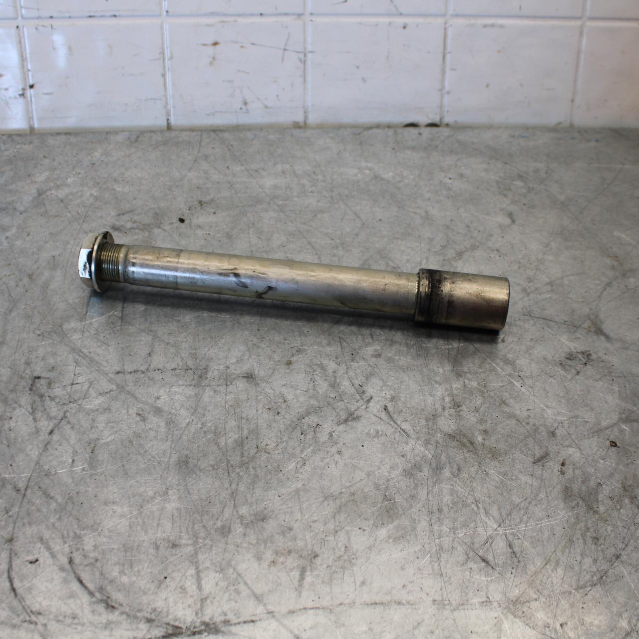 09-16 SUZUKI GSXR1000 FRONT WHEEL RIM AXLE PIVOT BOLT BB439