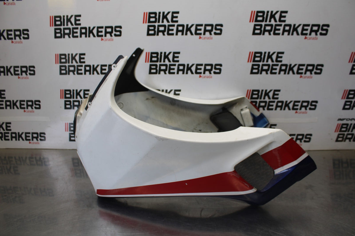 84 HONDA INTERCEPTOR 1000 VF1000F FRONT UPPER NOSE FAIRING COWL SHROUD BB878