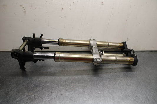 08-10 SUZUKI GSXR 600 COMPLETE FRONT END FORKS SUSPENSION TRIPLE TREE  BB753